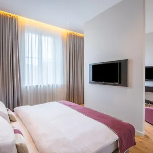 Crowne Plaza - Potsdamer Platz, An Ihg Hotel